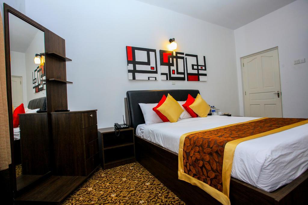 La Cottage Boutique Hotel & Restaurant 努沃勒埃利耶 外观 照片