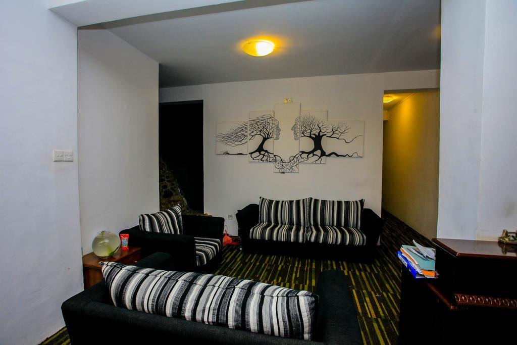 La Cottage Boutique Hotel & Restaurant 努沃勒埃利耶 外观 照片