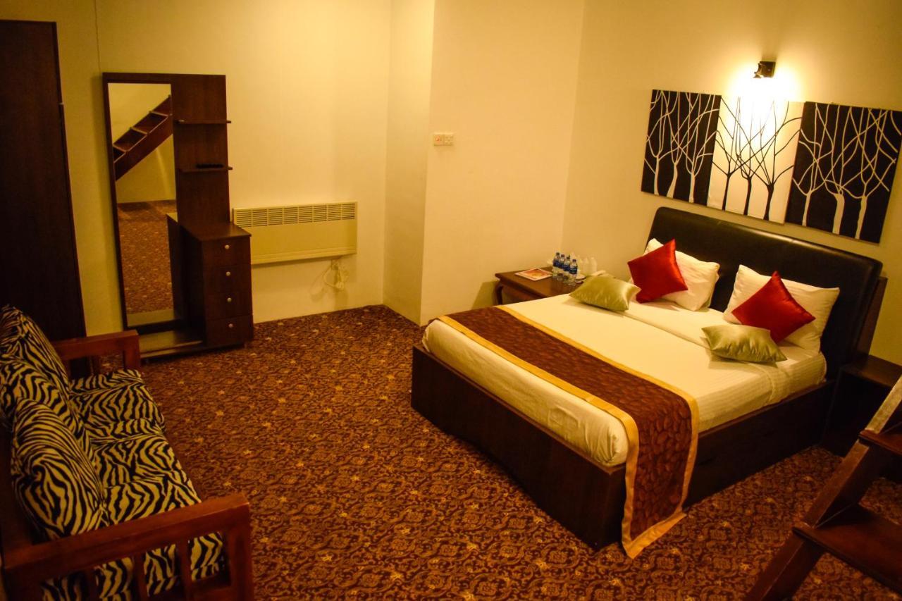 La Cottage Boutique Hotel & Restaurant 努沃勒埃利耶 外观 照片